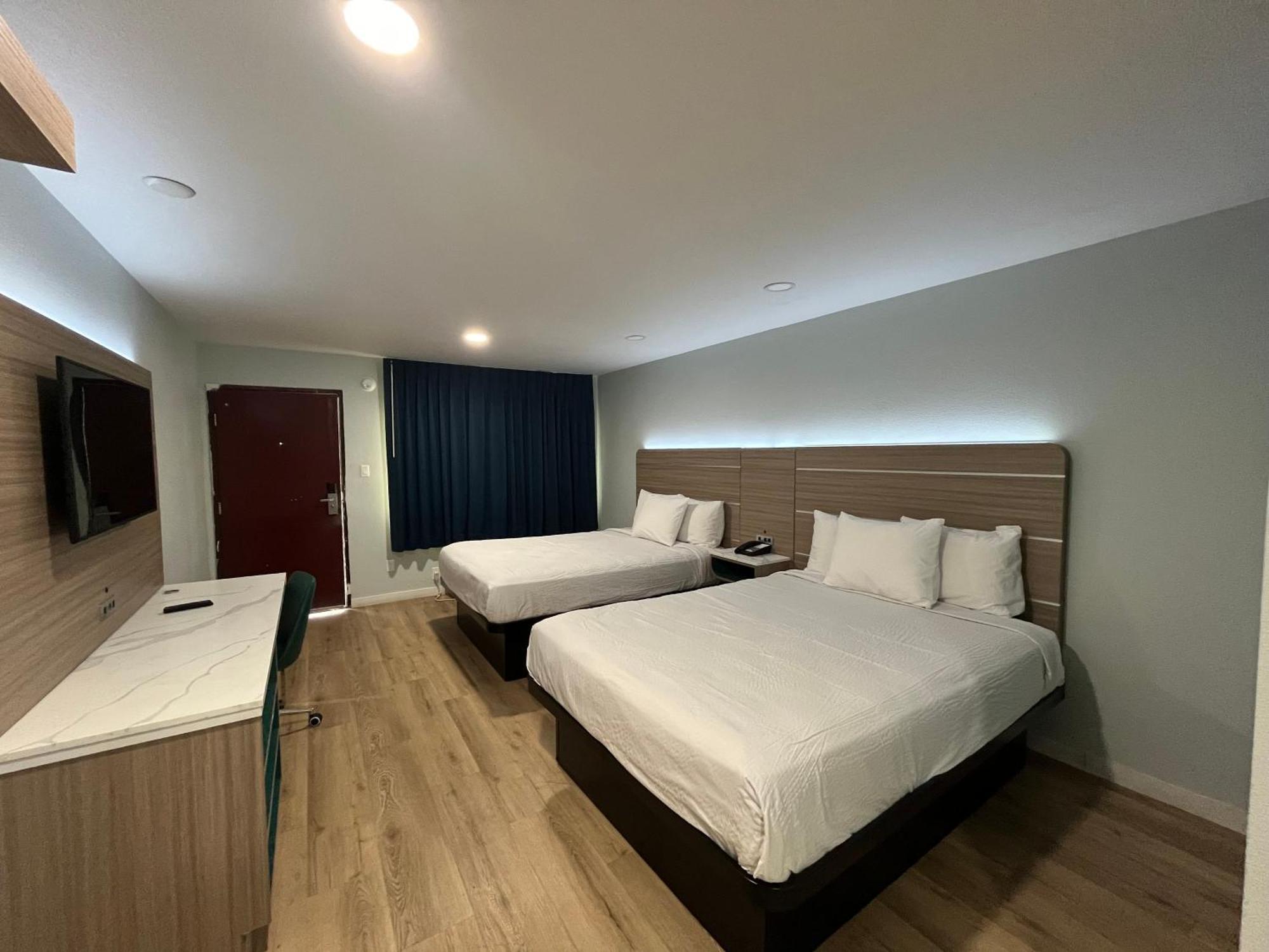 Travelodge By Wyndham Fairplex Pomona Ngoại thất bức ảnh
