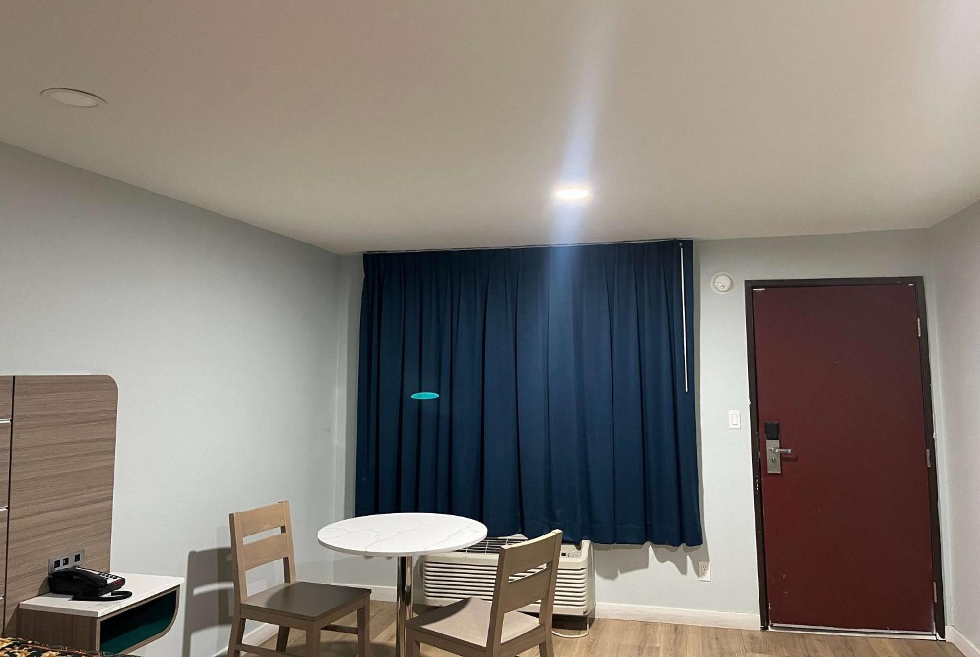 Travelodge By Wyndham Fairplex Pomona Ngoại thất bức ảnh